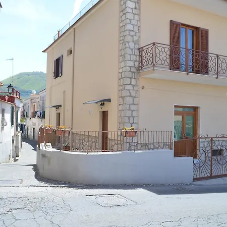 Vicoletto Dell'aria *